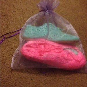 Girls NEVER worn casual dress shoes