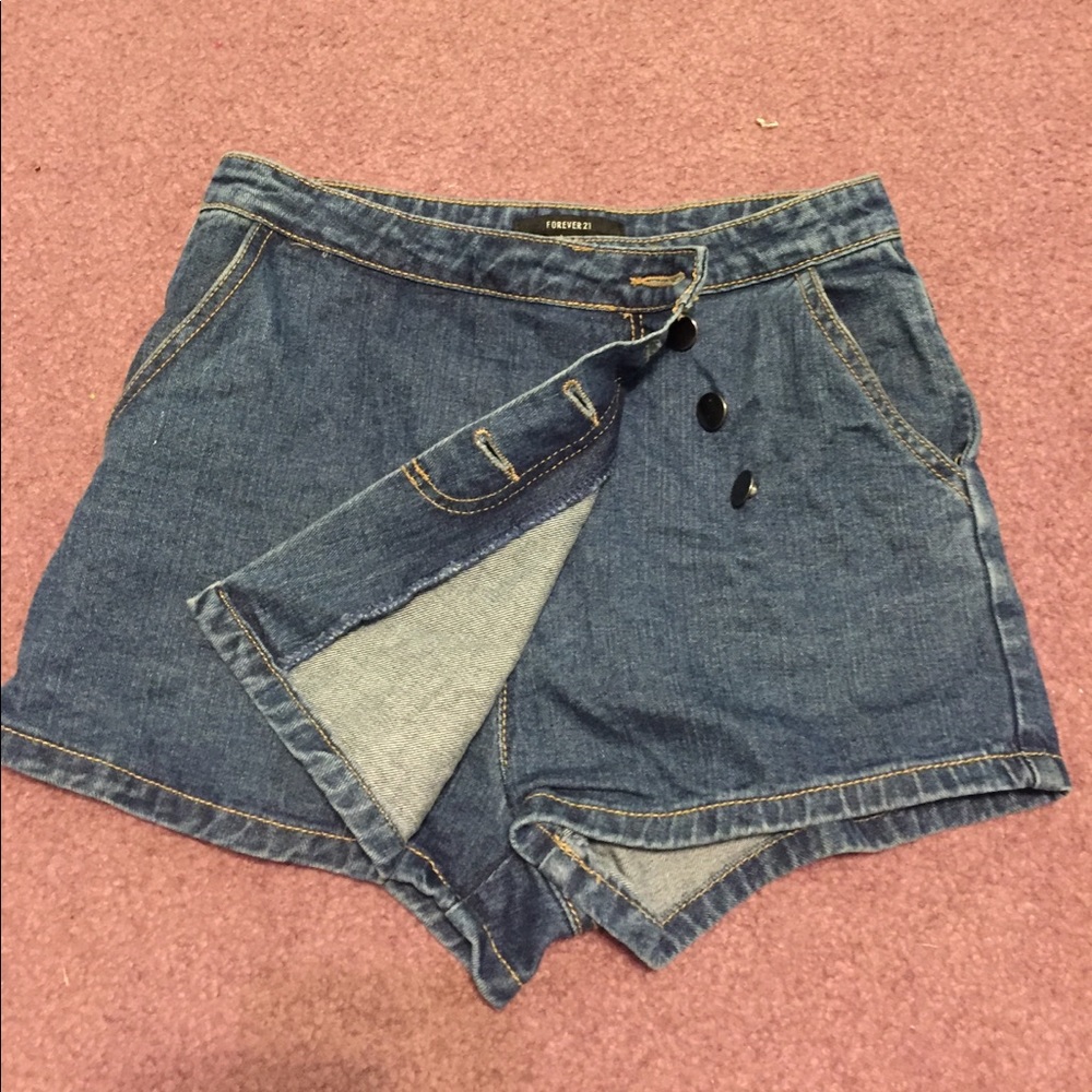 Jean Skort