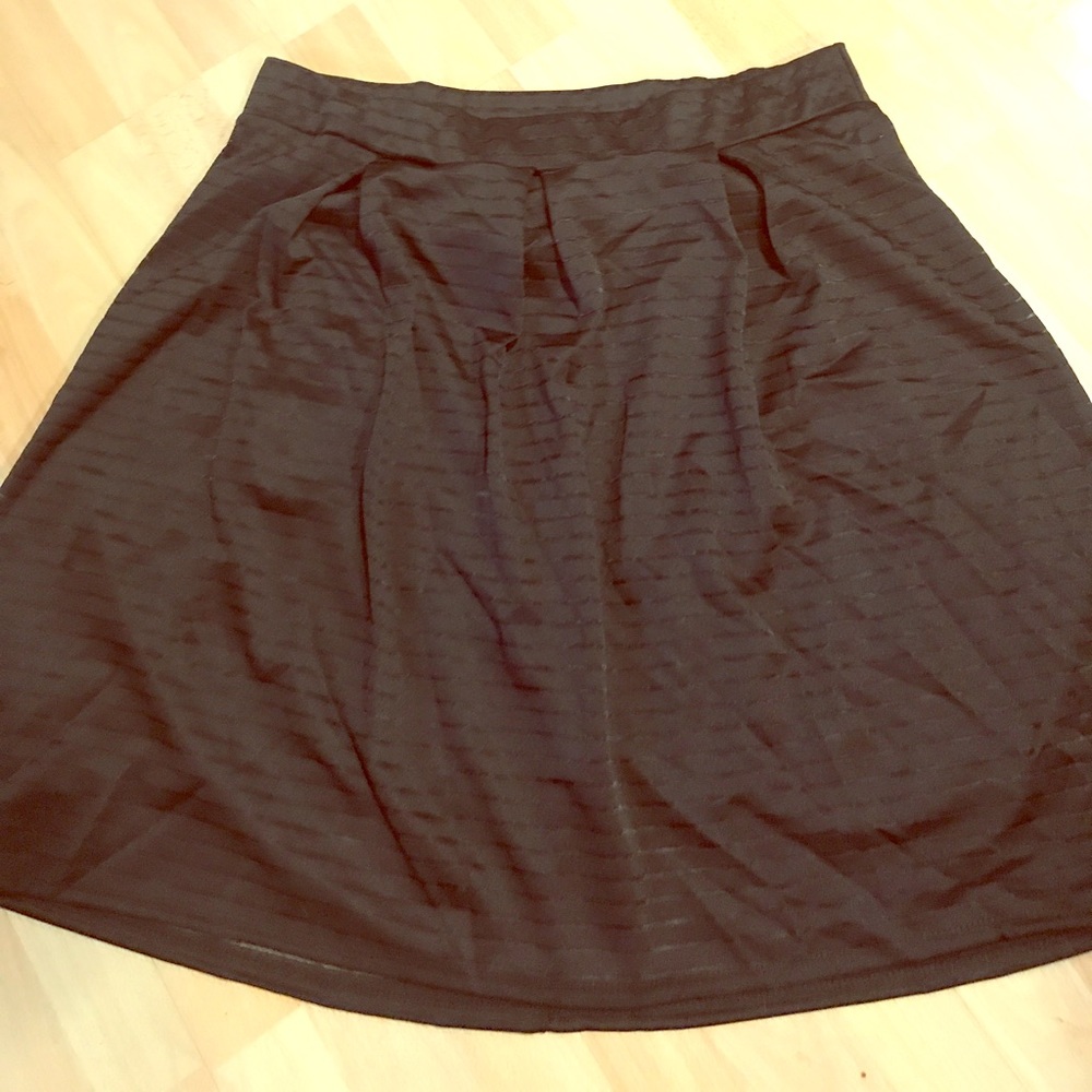 Black Sheer Overlay Box Pleat skirt