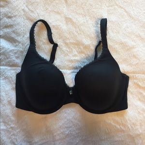 Victors Secret Black Perfect Coverage