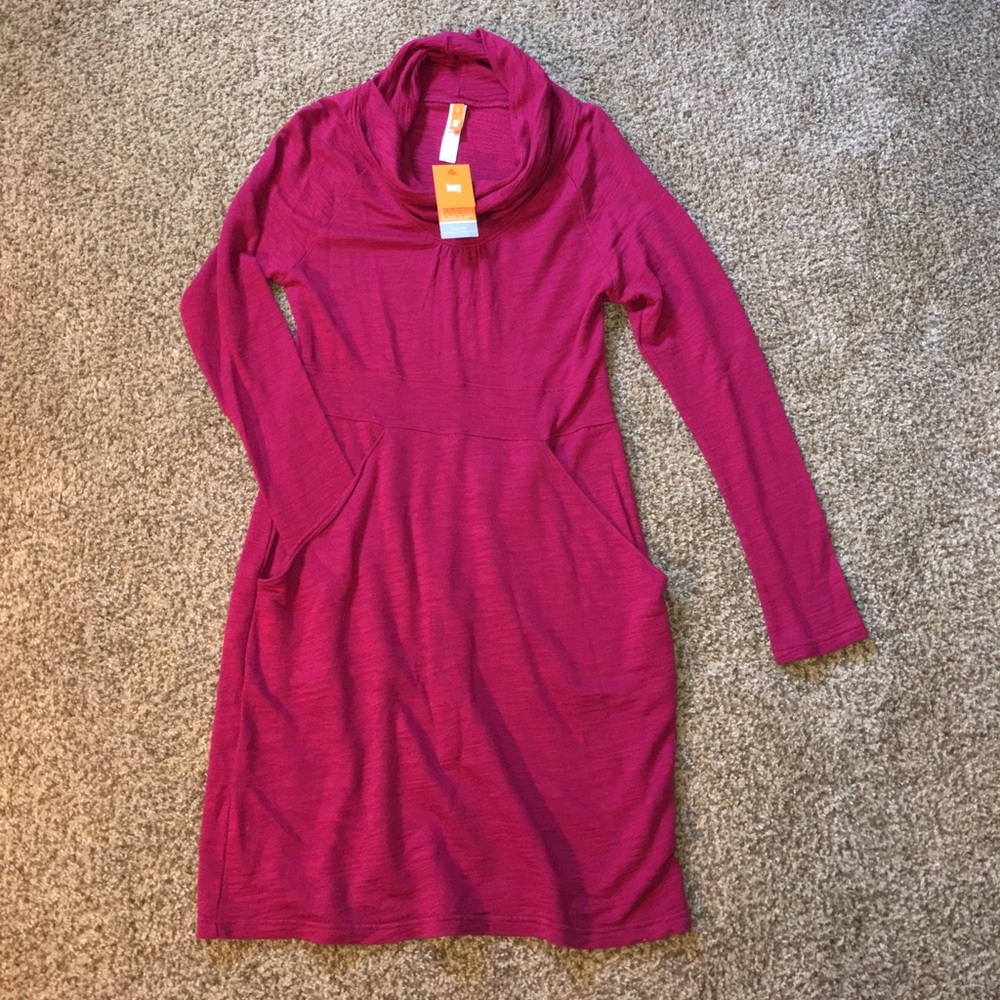 Lucy raspberry color dress
