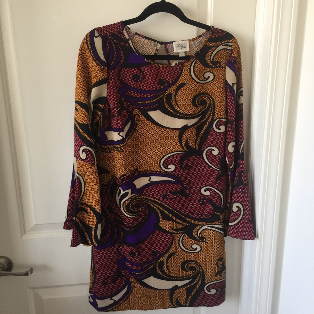 Bell sleeve dress
