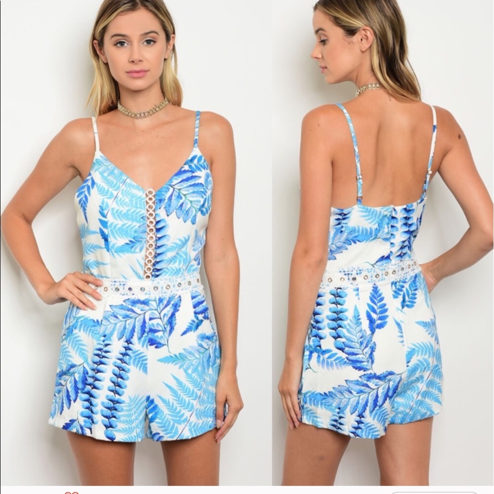 💙Tropical Blue Palm Print Boho Romper - Picture 3 of 8