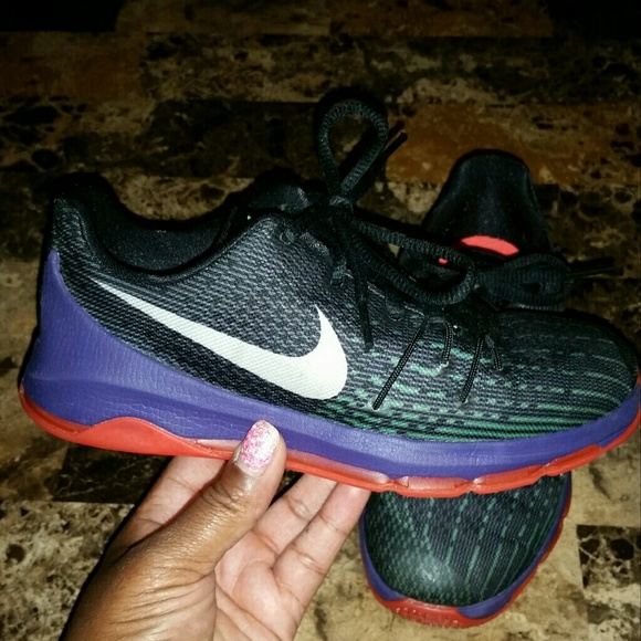 Nike - Picture 3 of 6