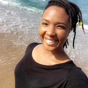 Meet your Posher, Jamila