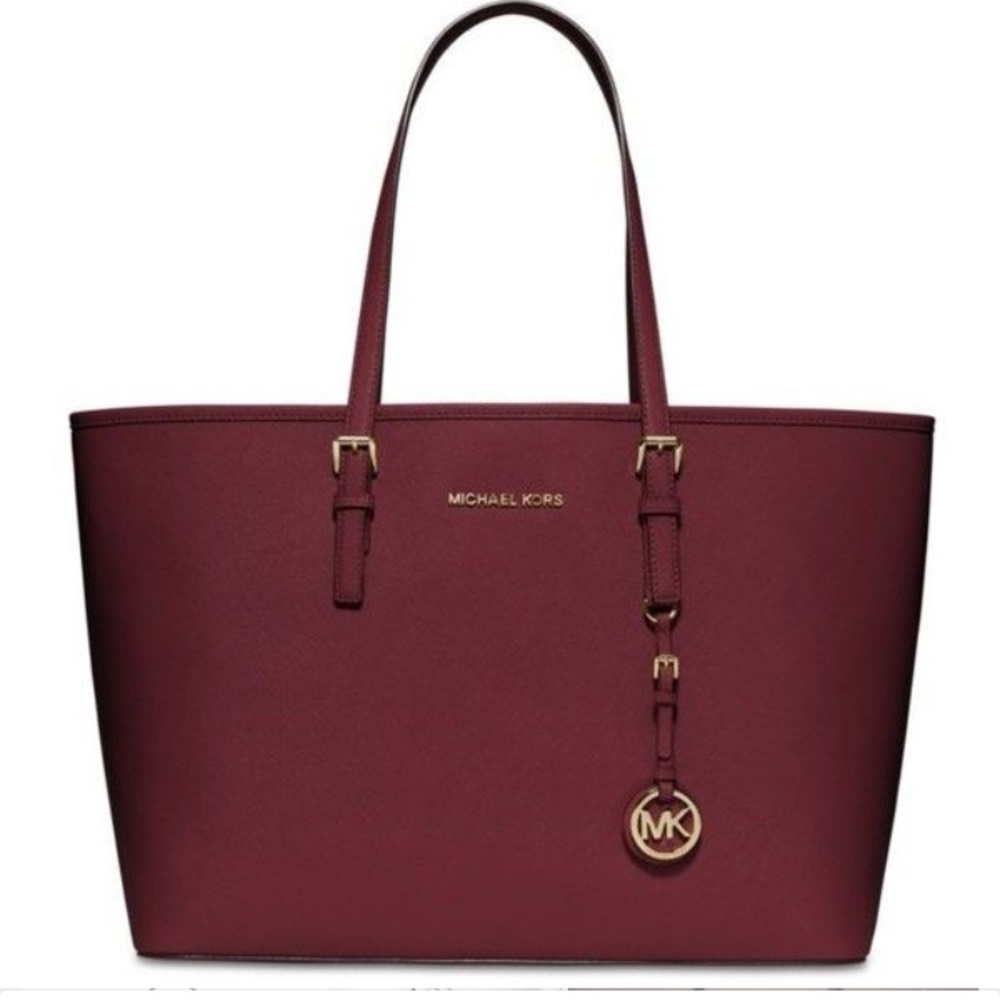 Michael Kors Cherry Jet Set Travel Medium tote