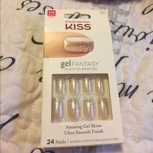 Kiss Gel Fantasy Fake Nails