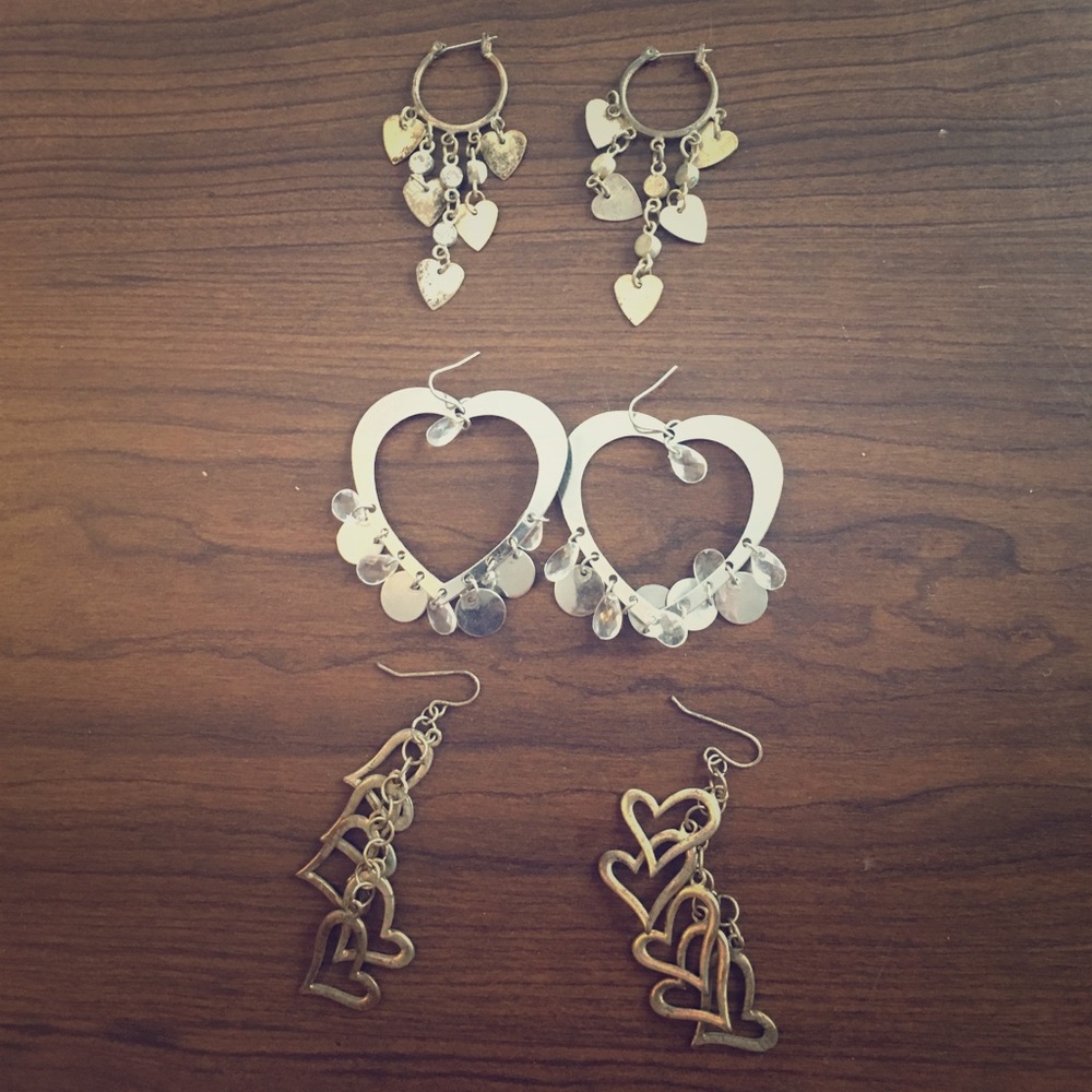 Three pairs of love themed earrings ❤️