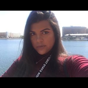 Meet your Posher, Diandra