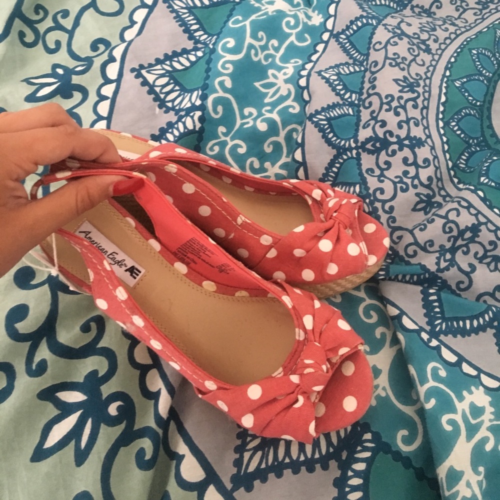 American eagle by Payless pink and white wedges