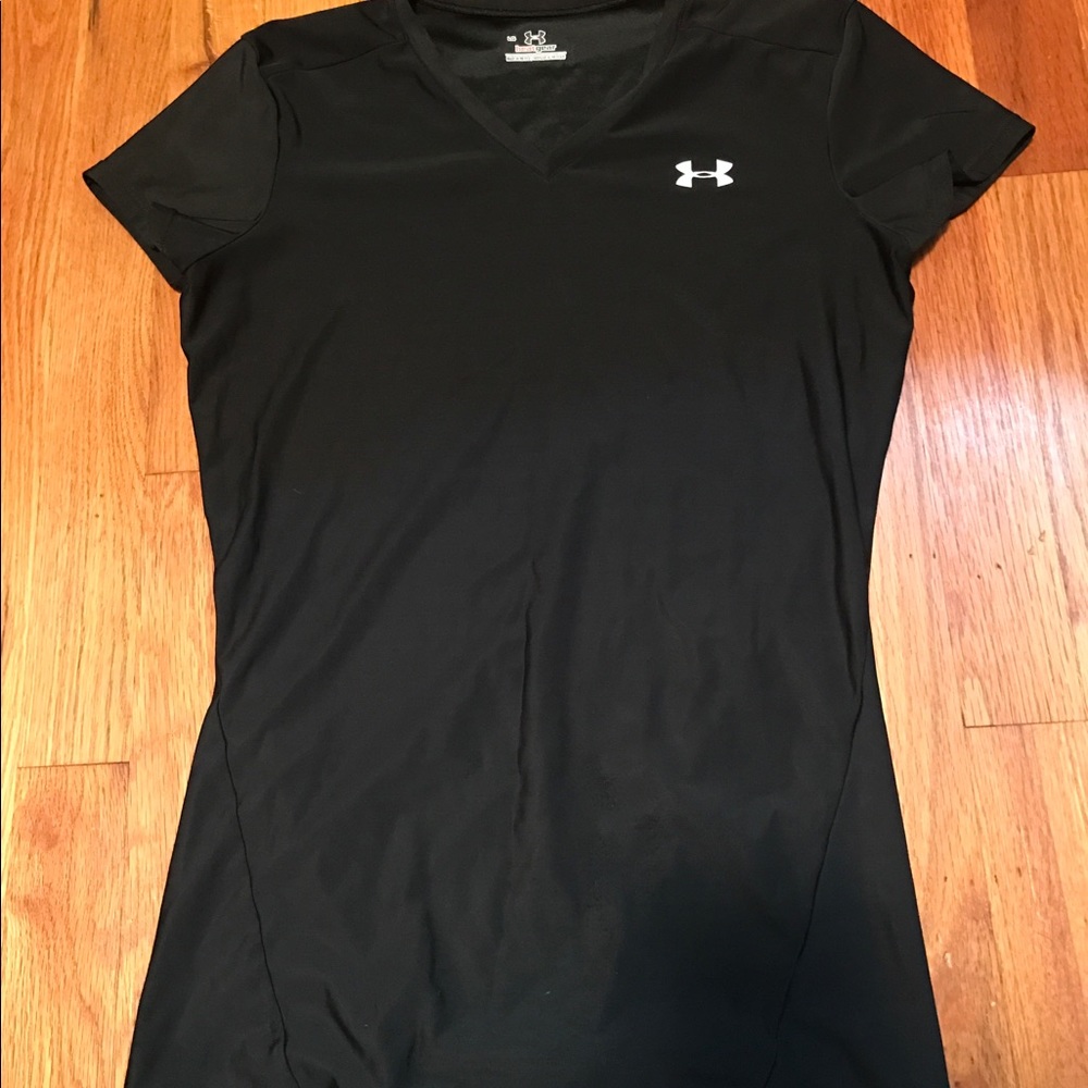 Black Under Armour heat gear