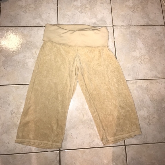 Juicy Couture Terri Cloth Yoga Capri - Picture 1 of 1