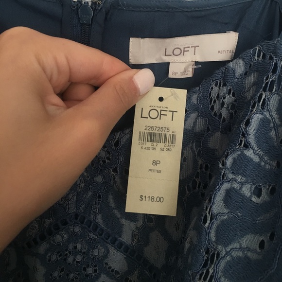 🆕 LOFT Blue lace summer dress - Picture 3 of 4