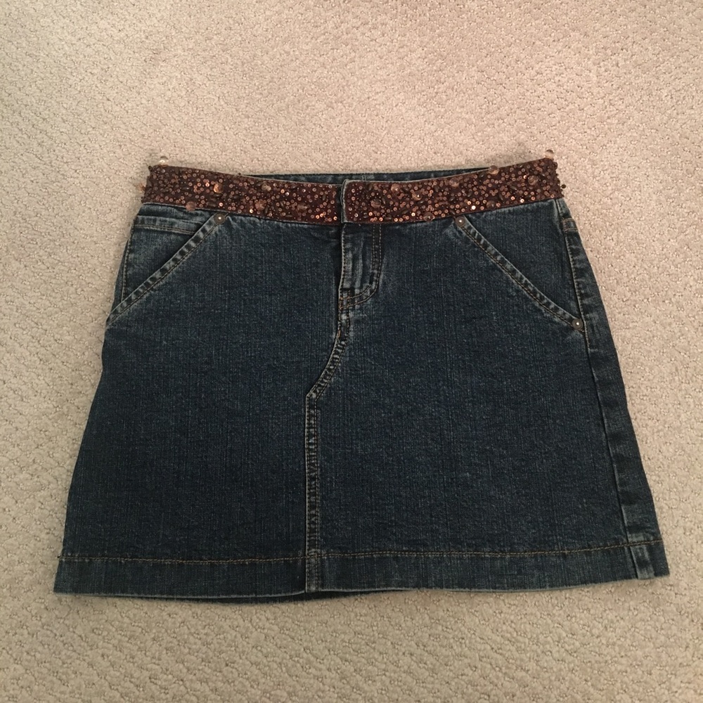 Denim mini skirt with beaded waistband