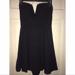 sleeveless short black Deb dress
