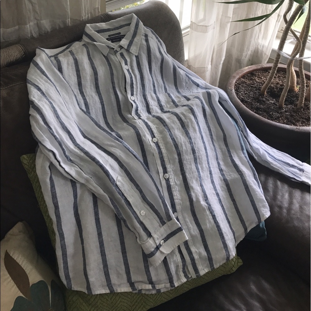 Blue and white linen long sleeve