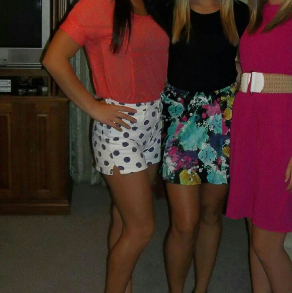 Bought in Turkey-High waisted shorts. - Picture 2 of 6