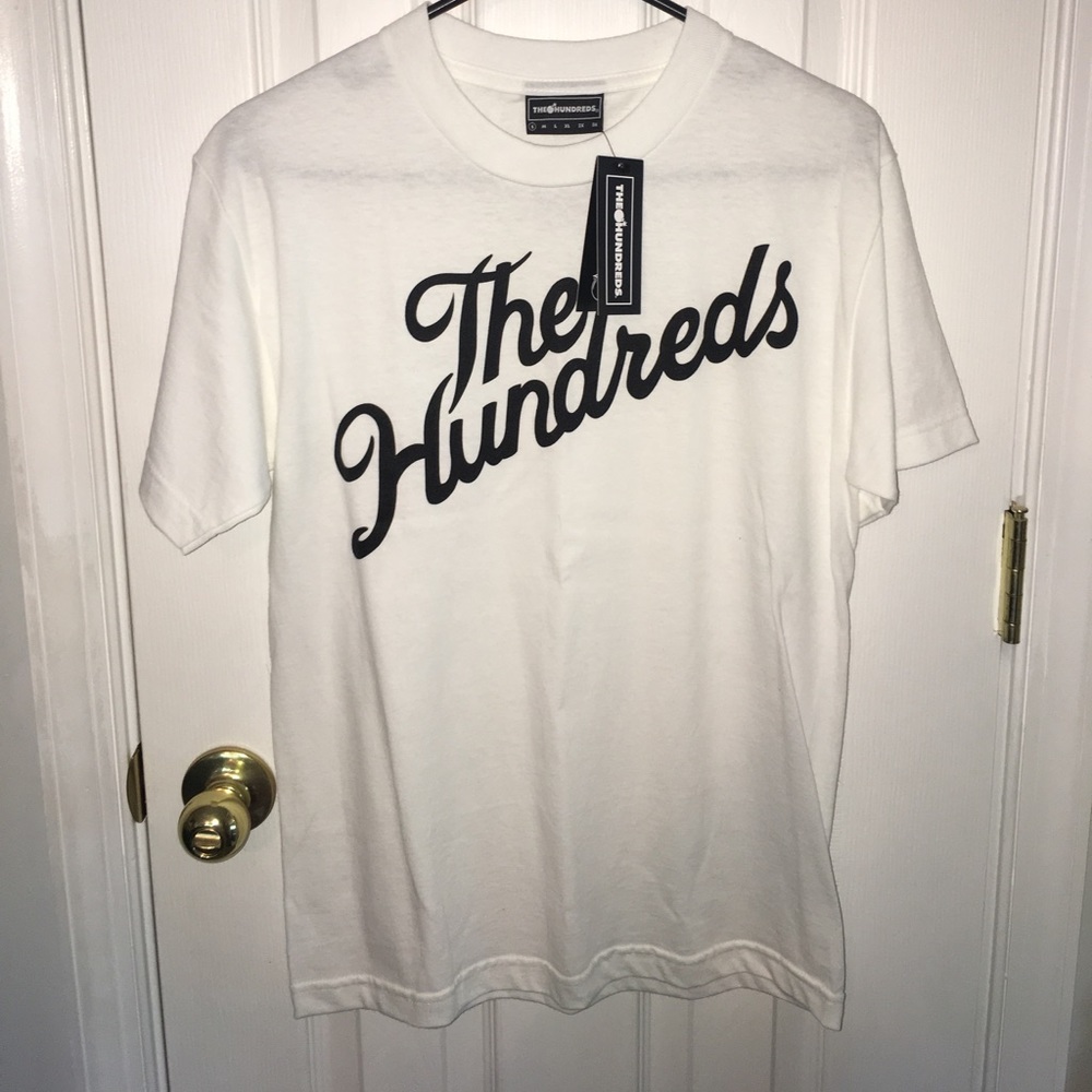 The hundreds graphic tee NWT