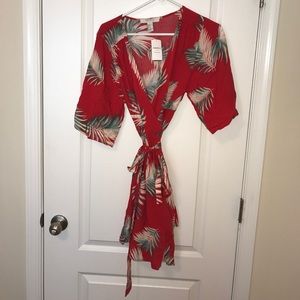 Forever 21 Floral Coverup. NWT. Never Worn.