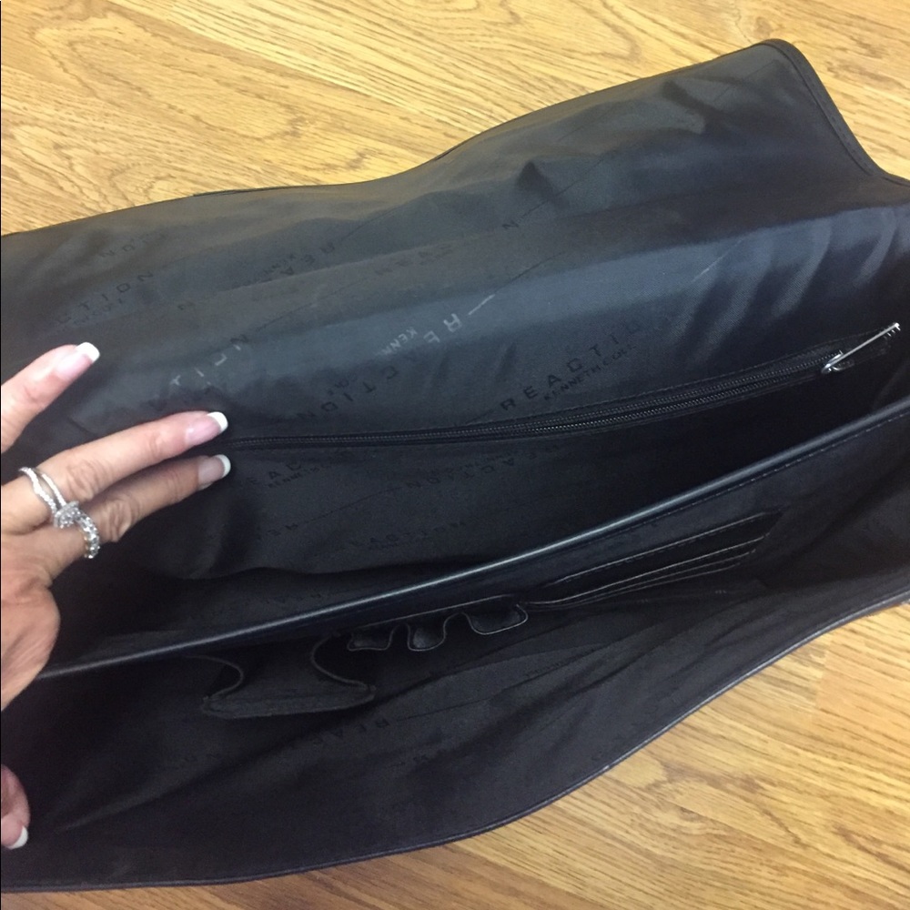 Kenneth Cole laptop case - Picture 4 of 8