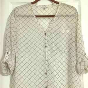 CAbi Like New Size Medium Sheer Blouse