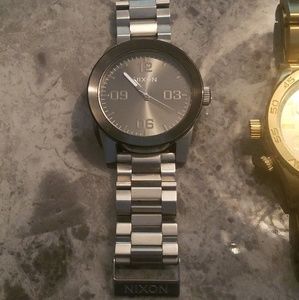 Nixon unisex watch