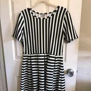 Lularoe xl Amelia