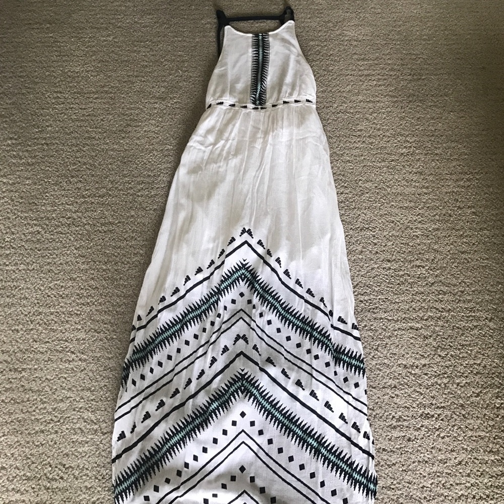 NWOT Rip curl Aztec printed dress M.
