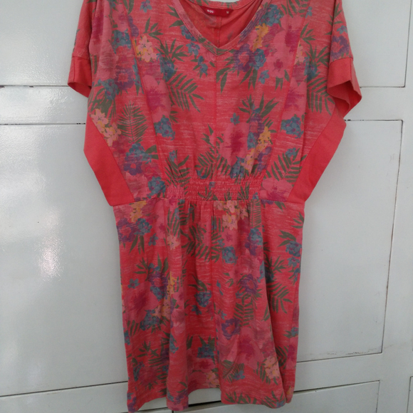 Beautiful floral modal rich tunic top - Picture 3 of 5