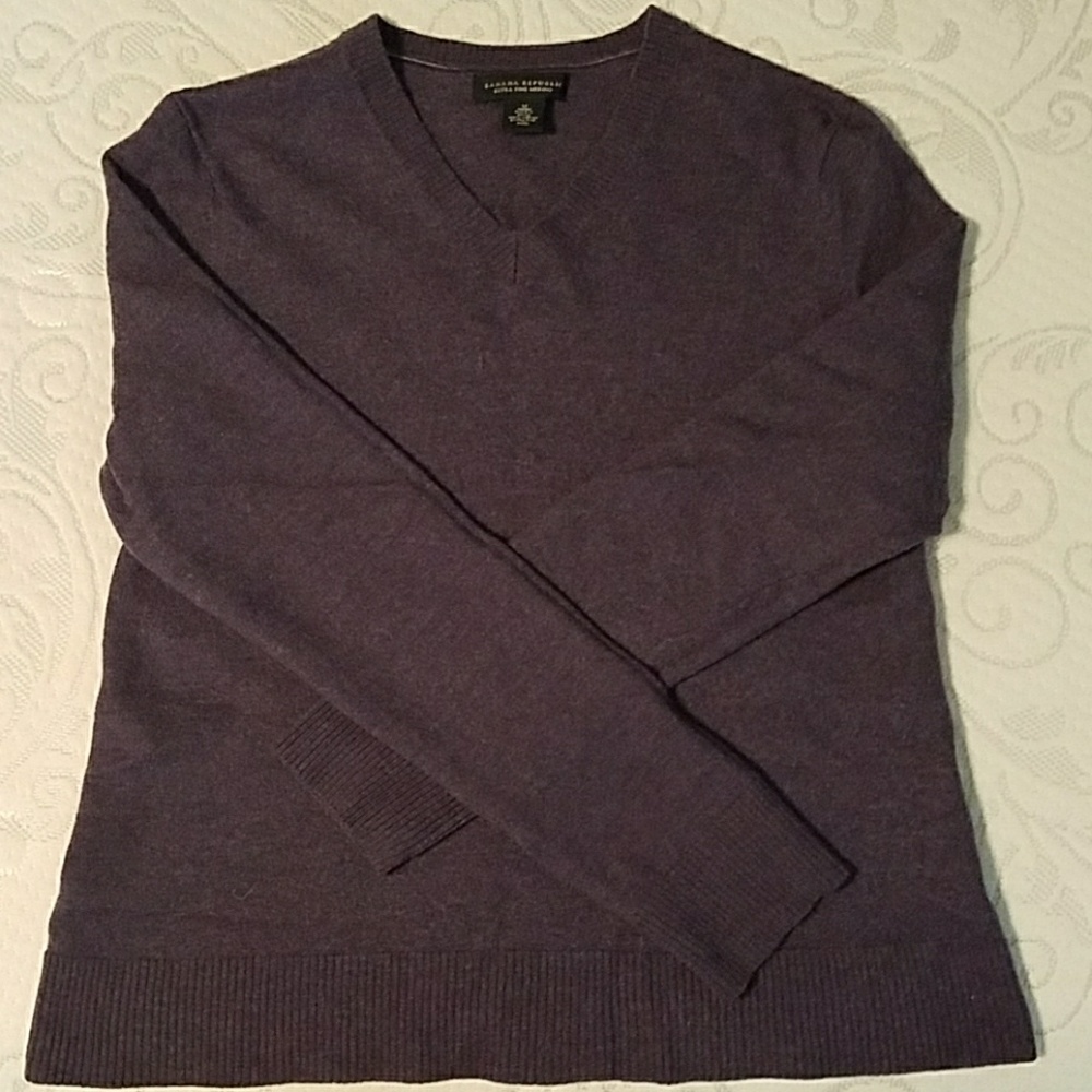 Purple wool v-neck