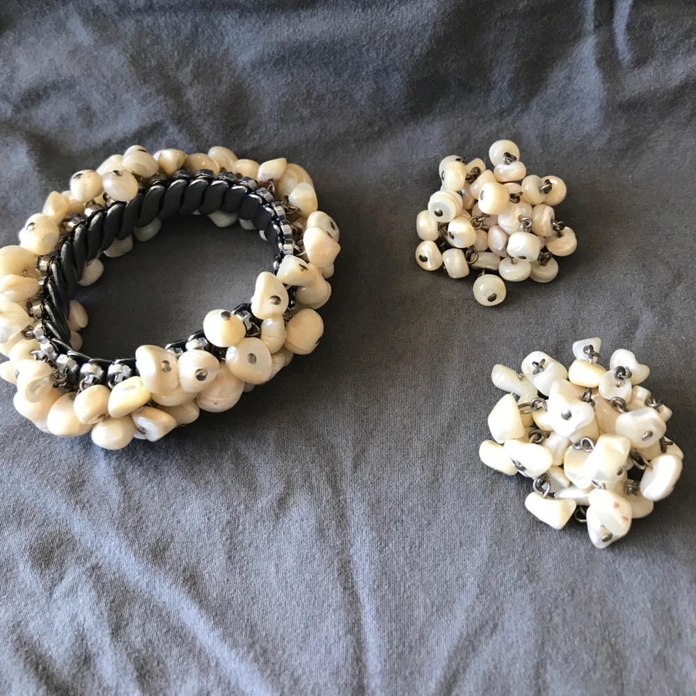 Vintage Bergere earrings & bracelet set