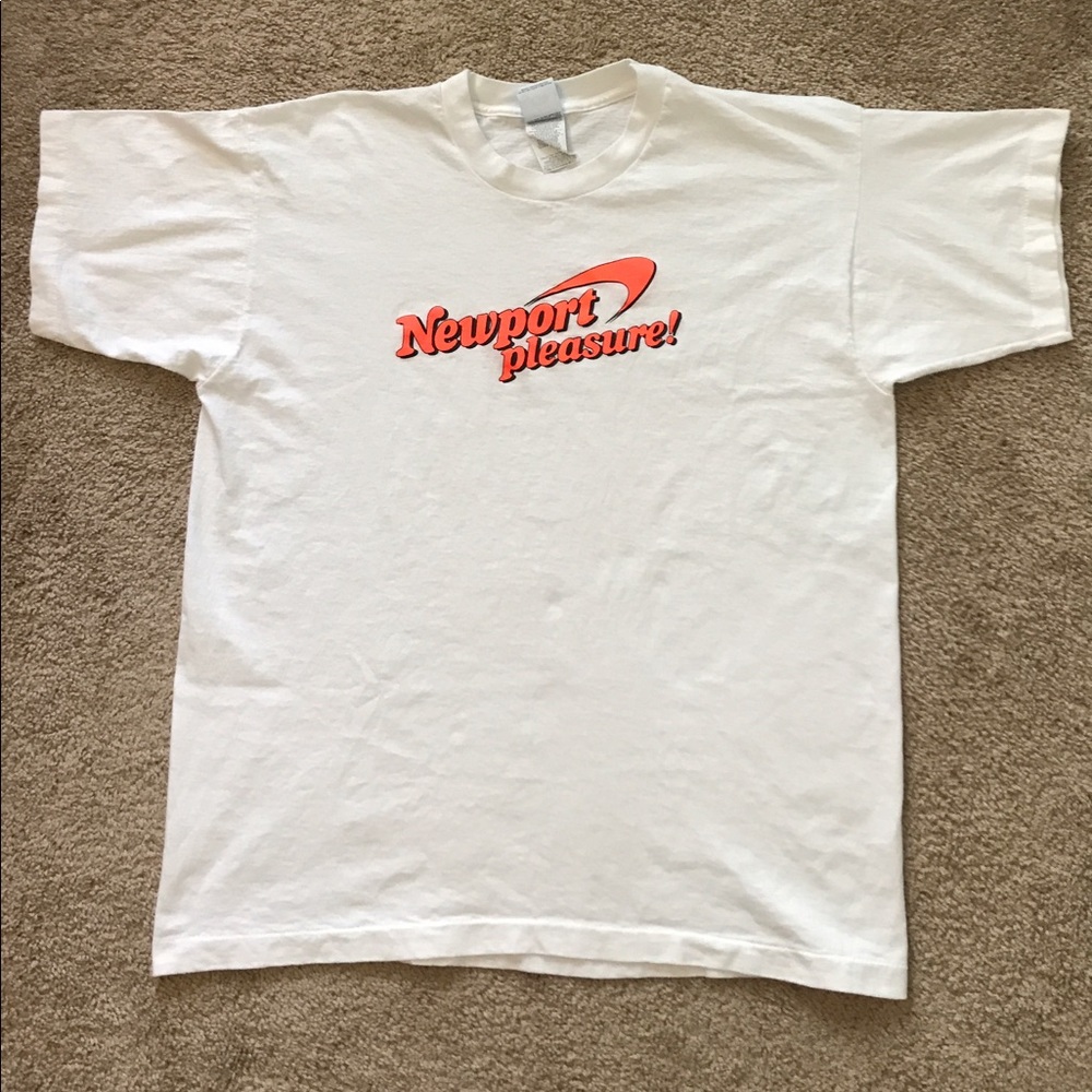 Vintage Newport Pleasure! Tee