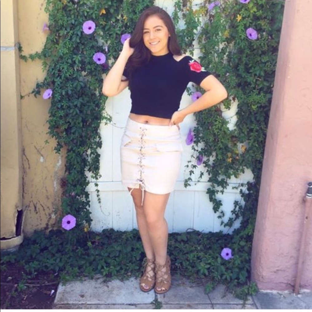 Skirt this is fashion for the Sumer