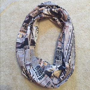 Harry Potter Daily Prophet Infinity Scarf