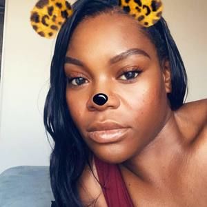 Meet your Posher, Candyce