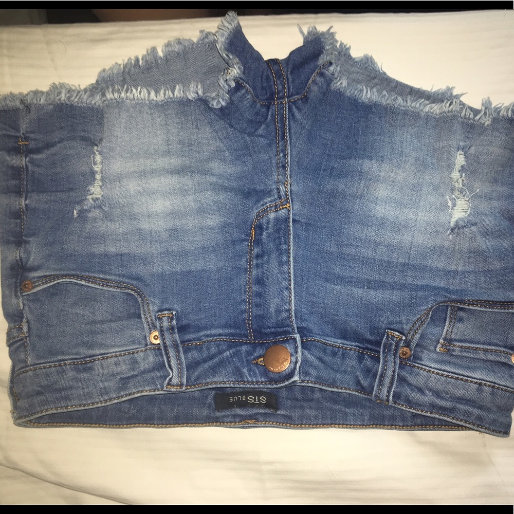 blue jean shorts