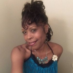 Meet your Posher, Carmen