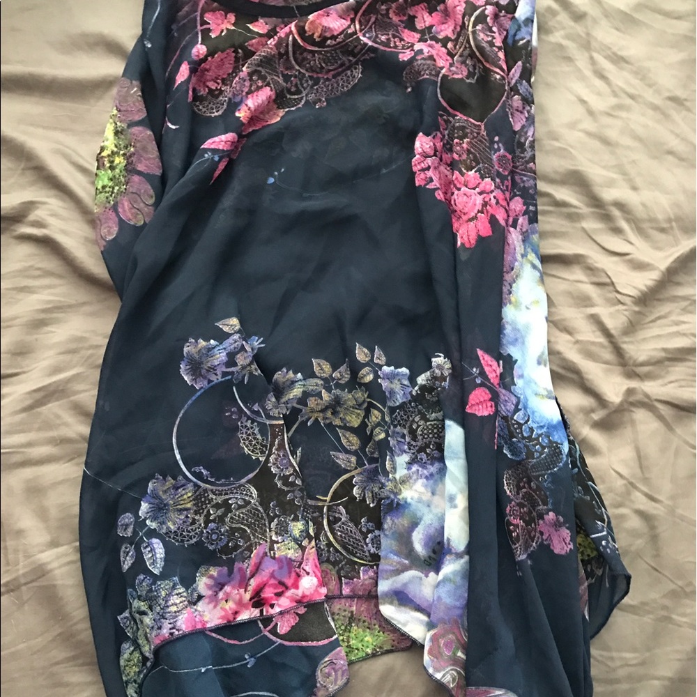 Floral Cover-Up - Picture 2 of 3