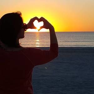 Meet your Posher, Cara