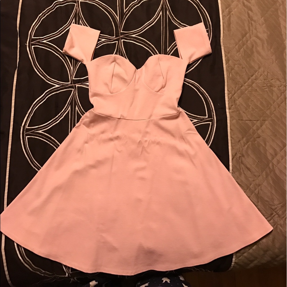 NWOT Lulu's Light Pink Off the Shoulder Mini Dress