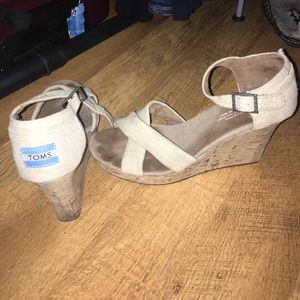 TOMS Wedges
