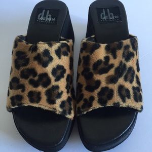 90's scary spice fuzzy cheetah platform slides