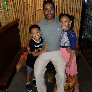 Meet your Posher, Gregory