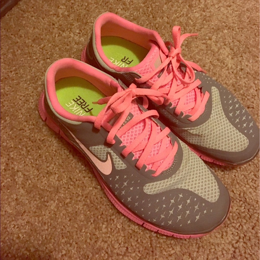 Nike Free Runs