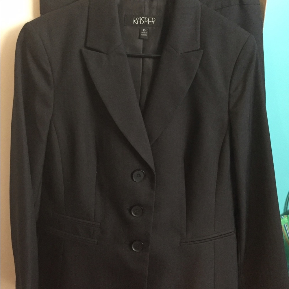 Women's black pant suit