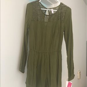 NWT! Green Romper size M