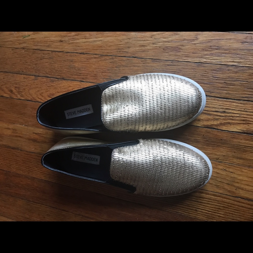 Steve Madden Slip-on sneakers