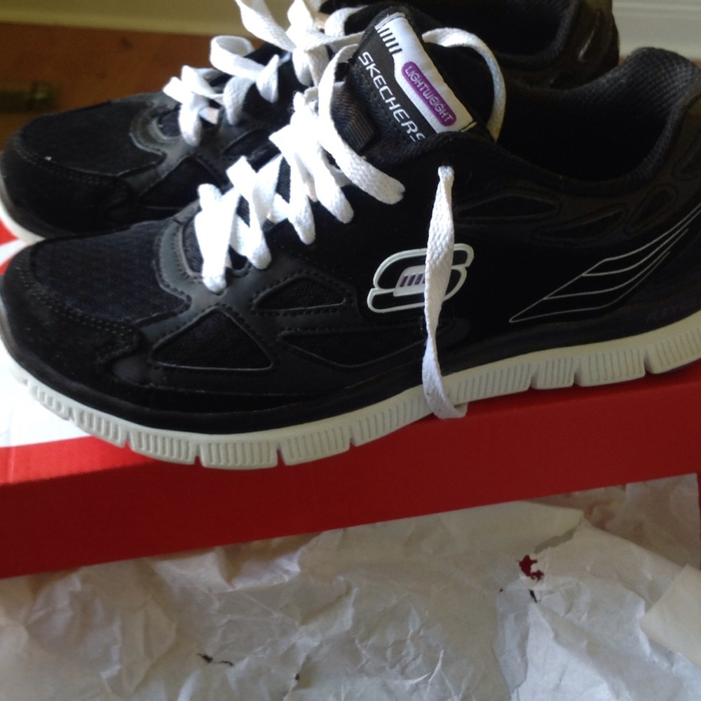Skechers