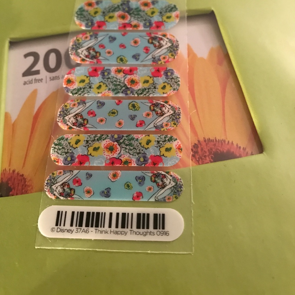 HALF SHEET Disney Jamberry Think Happy Thoughts 💚 - Picture 4 of 7