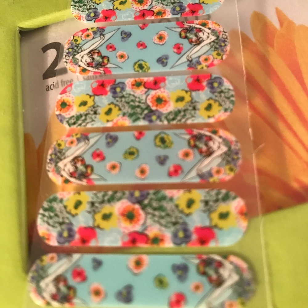 HALF SHEET Disney Jamberry Think Happy Thoughts 💚 - Picture 7 of 7